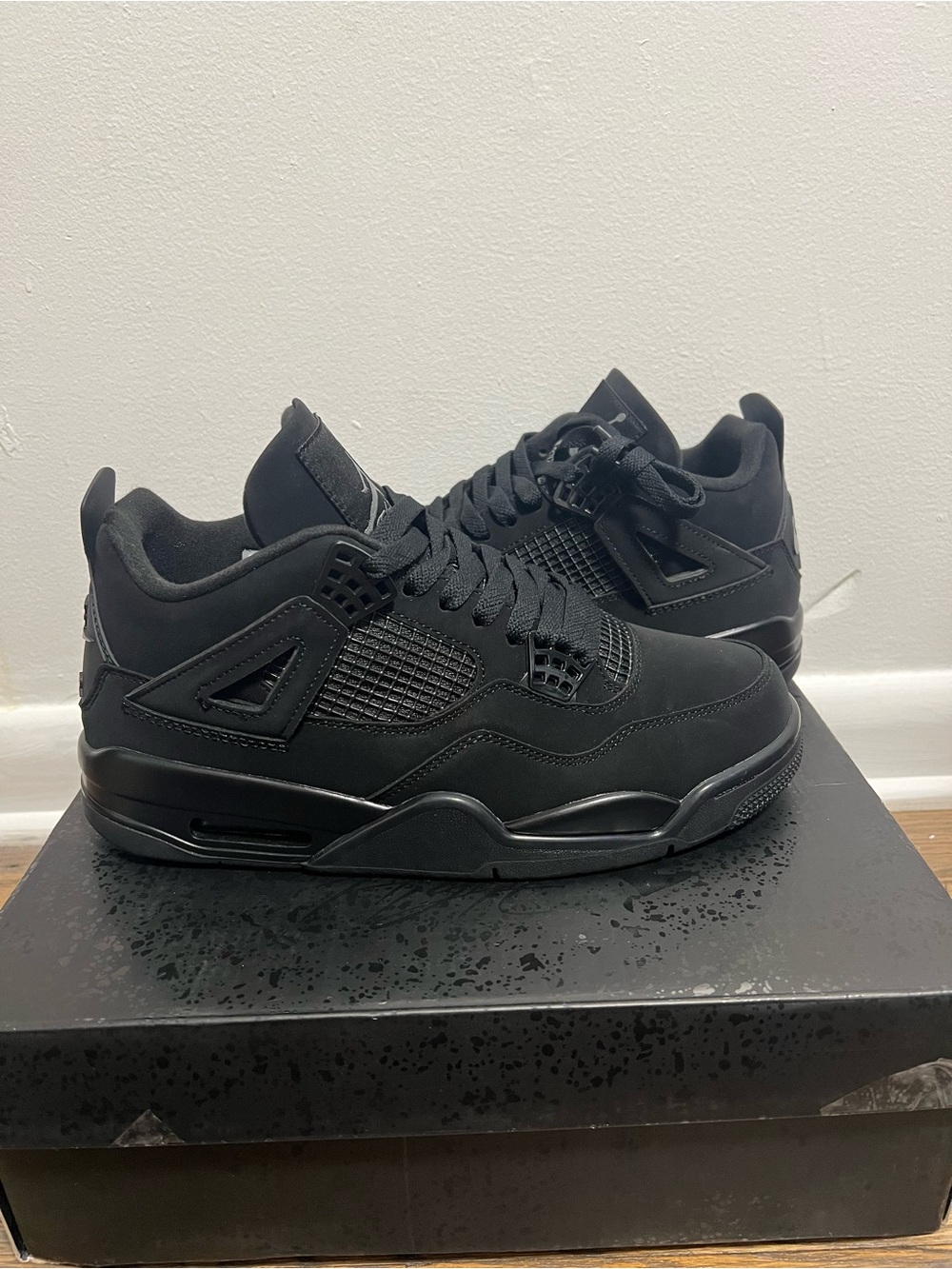 Jordan 4 Retro Black Cat Size 9.5M / 11W